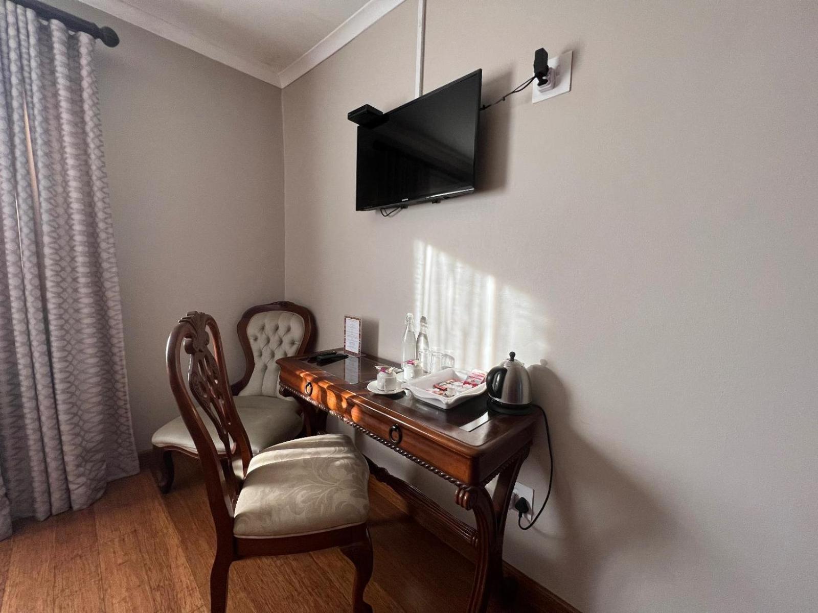Kalashe Bed & Breakfast East London Room photo